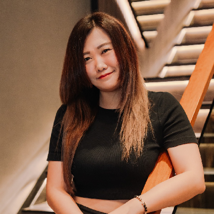 Jo - Design Consultant